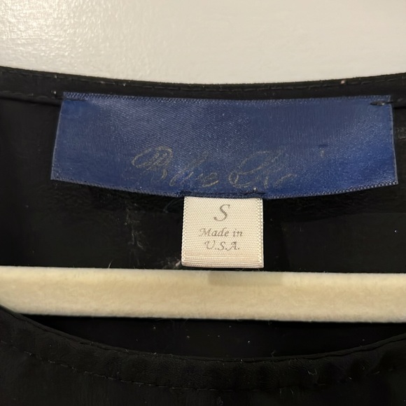 Francesca’s Collections Top - Picture 3 of 5